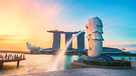 Merlions .